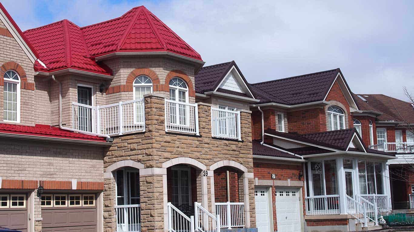 Red-Metal-Roof-Markham-2